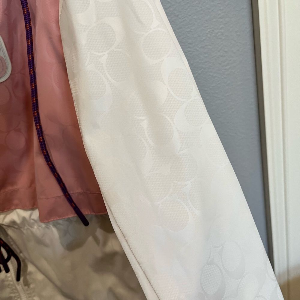 NWT COACH pink signature sporty rain jacket - Picture 7 of 8